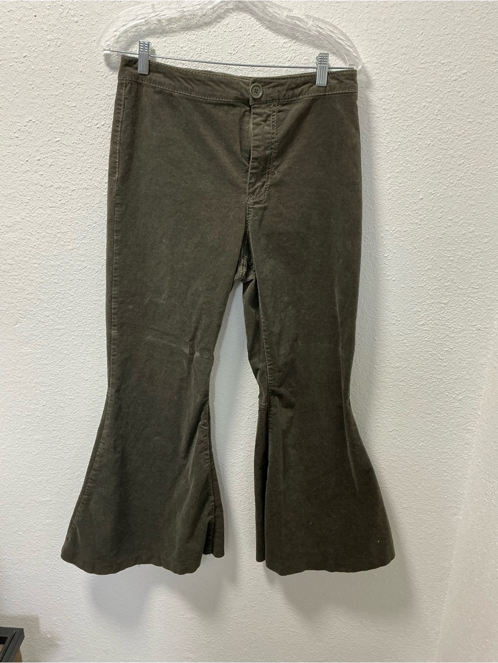 Chelsea & Violet Olive Green Flare Jeans corduroy high rise boho bell bottoms 30